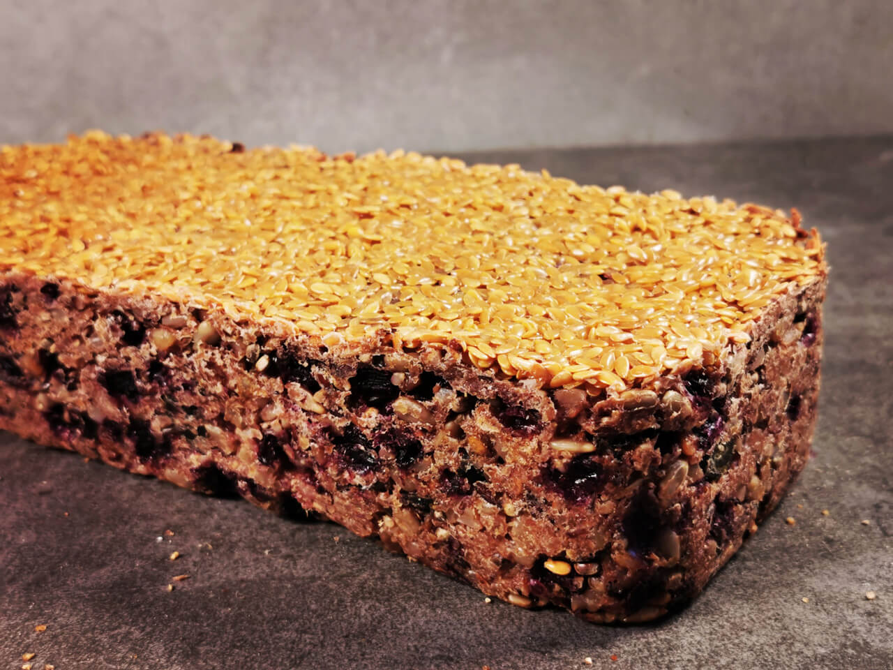 Das gesunde (glutenfreie) Kerne-Kraftbrot - www.brooot.de