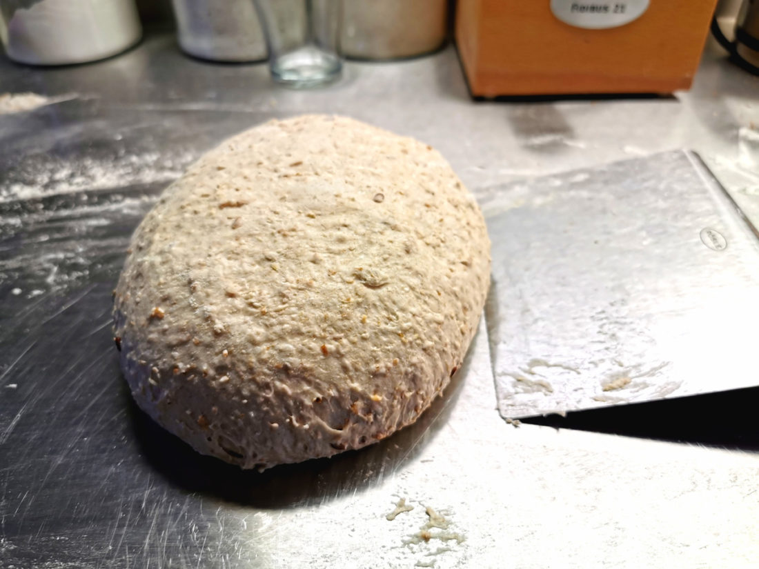 Rezept für mein leckeres Müsli-Landbrot - www.brooot.de