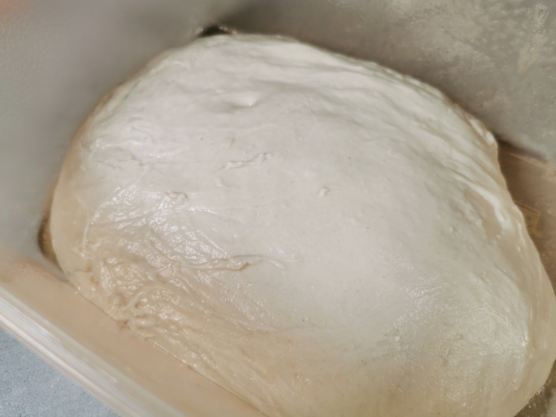 Grundrezept für ein leckeres Weißbrot - www.brooot.de