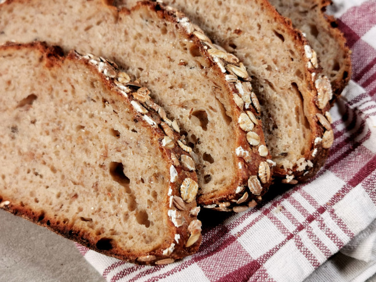 Rezept für mein leckeres Müsli-Landbrot - www.brooot.de
