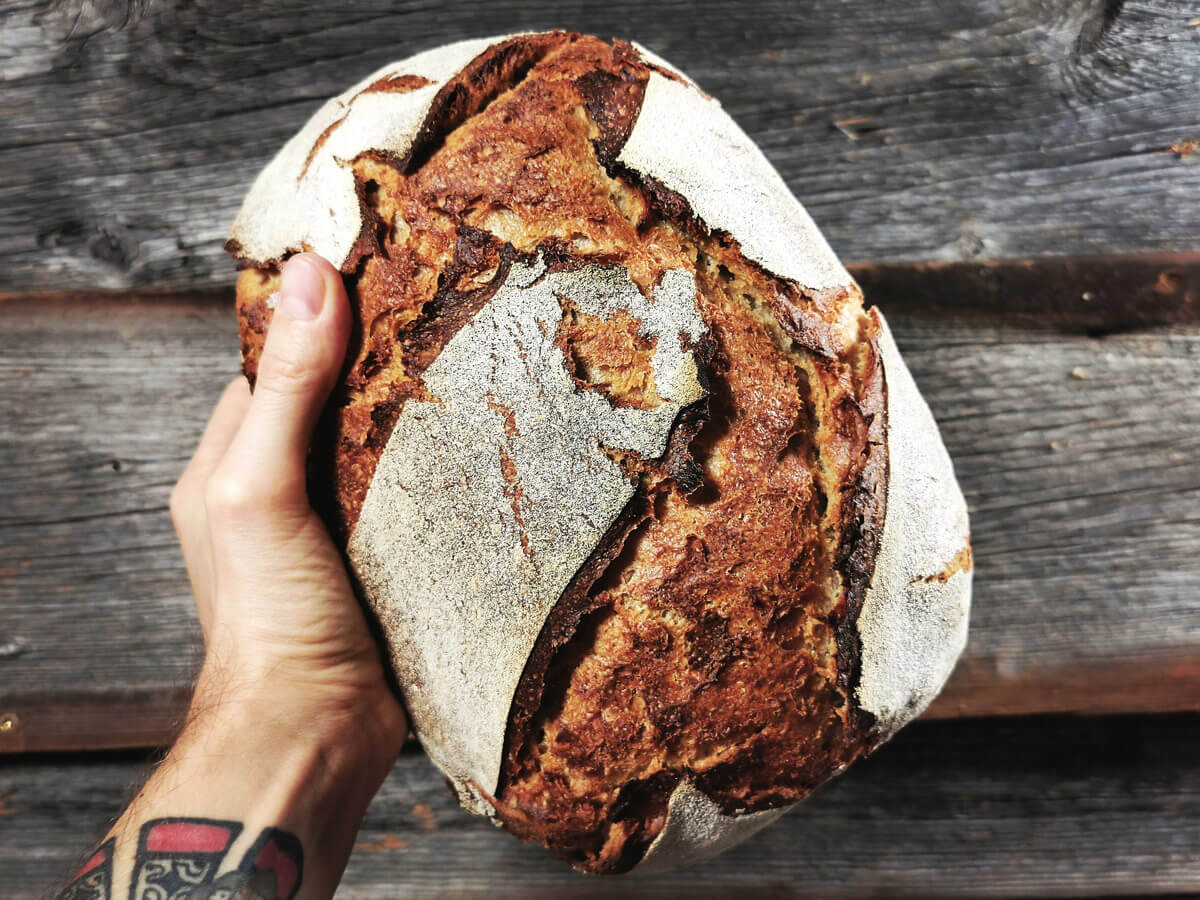 Rezept für ein Hausbrot - Einfache Brotrezepte von brooot.de