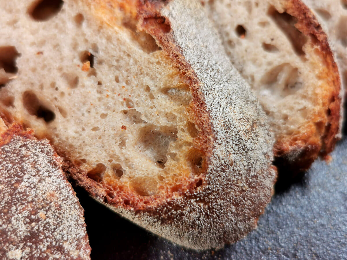 Rezept für ein Hausbrot - Einfache Brotrezepte von brooot.de