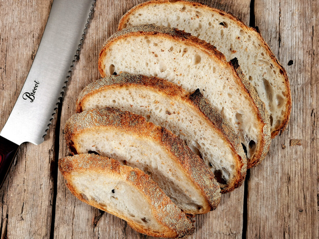 Schnelles Italienisches Weissbrot mit Lievito Madre [Rezept]