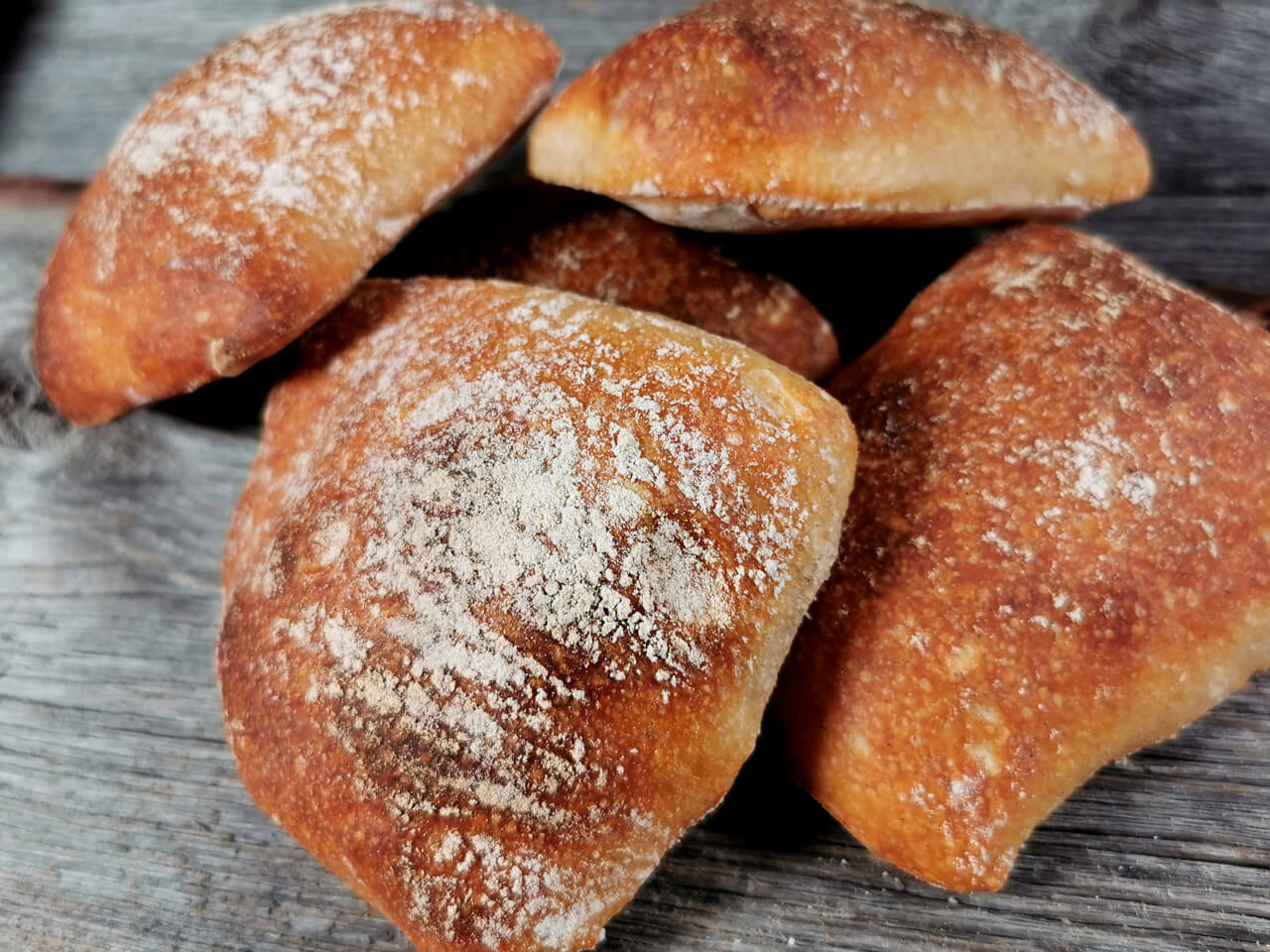All-in-One Ciabatta Sauerteig-Brötchen [Einfaches Rezept]