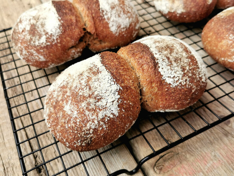 Rezept für Schweizer Vollkorn-Bürli [Einfaches Rezept]