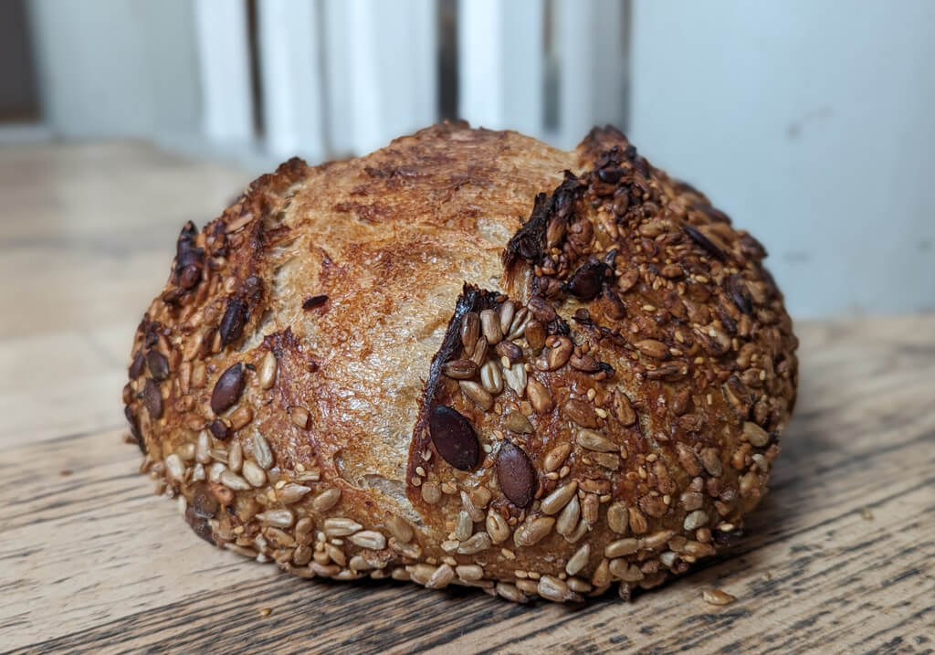 Brot mit Senfkruste Ein super leckeres Sauerteigbrot