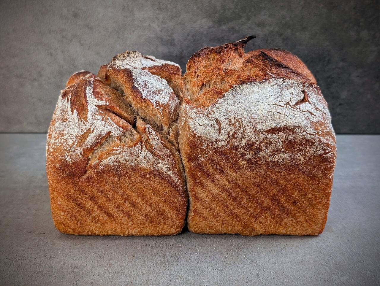 Doppel-Bauernbrot-Kasten